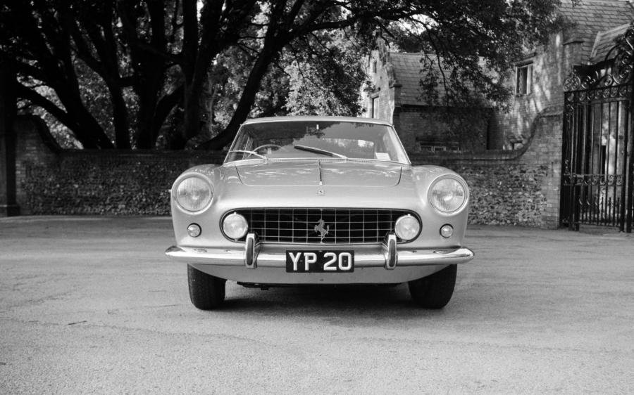  Ferrari 250 GT 2+2 Coupe (Series I) 1960 года  (UK) (фото 5 из 8)